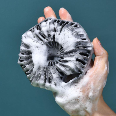 Soft Silicone Body Scrubber Bath Brush With Ergonomic Handle - ( 𝗣𝗿𝗲𝗺𝗶𝘂𝗺 𝗤𝘂𝗮𝗹𝗶𝘁𝘆 )